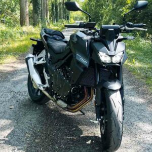 Motos en location Honda Hornet 750